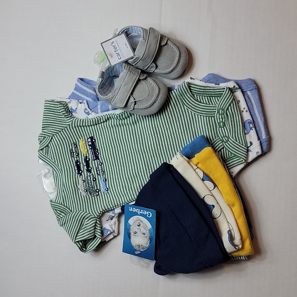 Preemie bodysuit set of 3 + baby shoes + caps NWT - Picture 1 of 9
